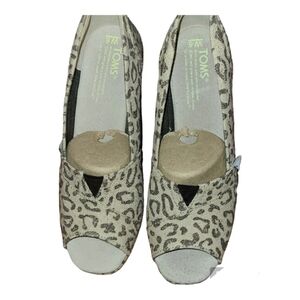 Toms, Leopard print wedges.